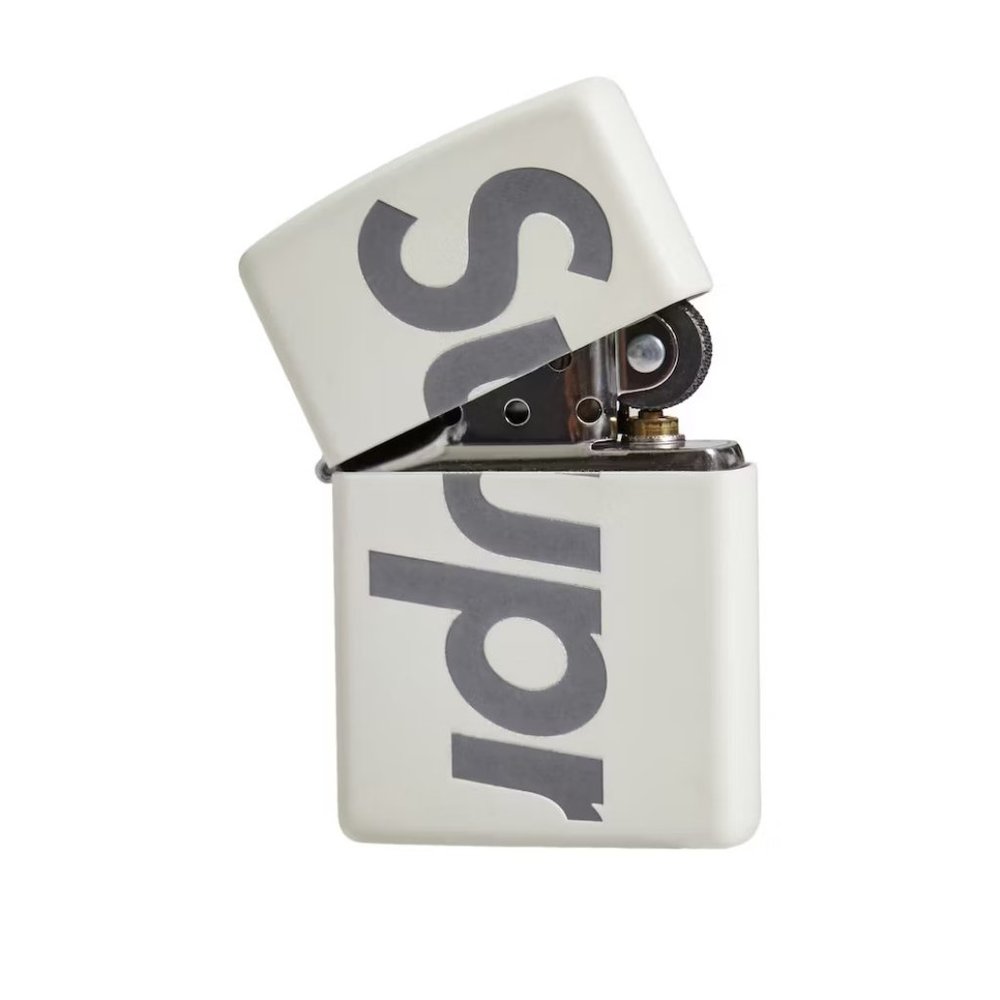 Supreme Glow In The Dark Zippo